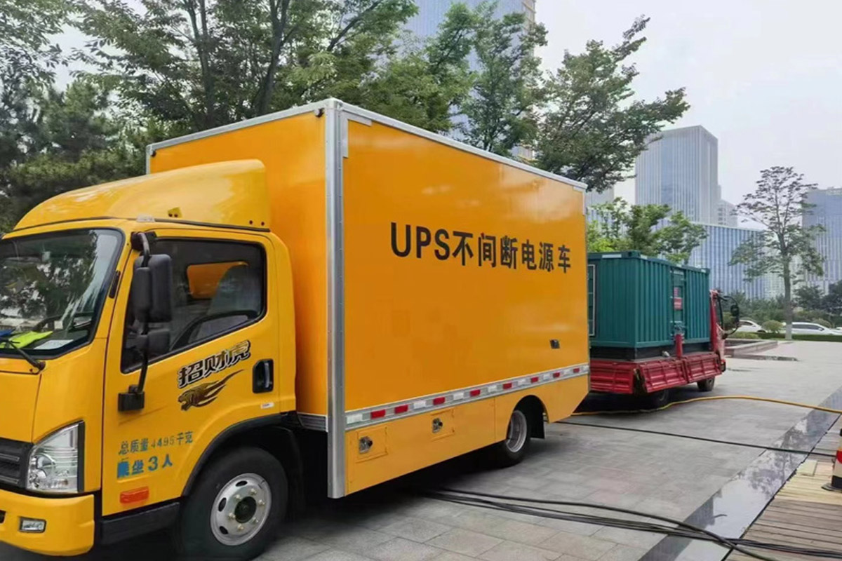 景东发电机租赁施工现场